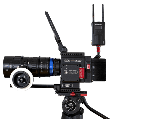 Professionelle Videokamera mit Equipment